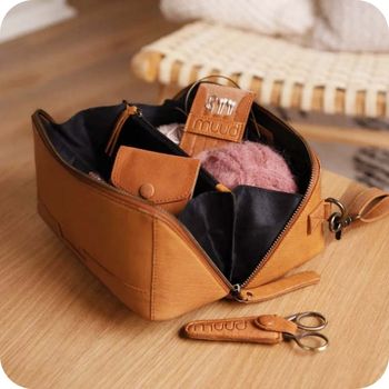 Muud set lederen tas met etuis