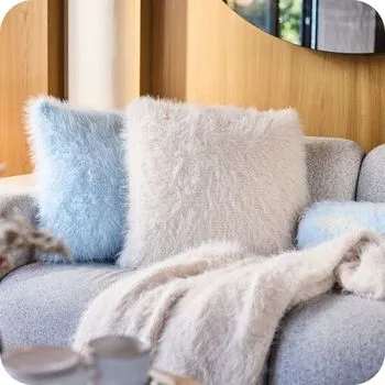Pakket fluffy woonkussen breien