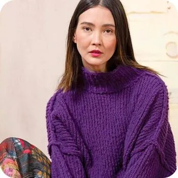 Breipakket paarse trui