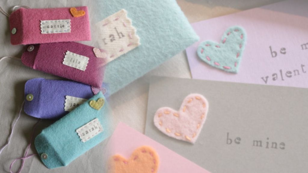 Envelopjes van vilt, met kaartjes