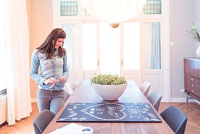 Handlettering finish