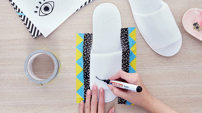 versier je eigen badslippers stap 2