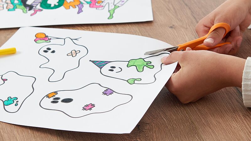 stap 5 knip alle stukken uit.