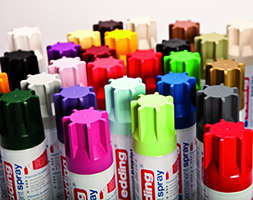 Vele opties en mogelijkheden met de spuitbussen van edding