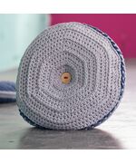 Groot rond kussen haken - FairMade haakpakket | hobbygigant.nl