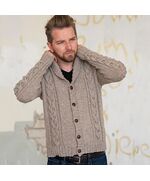 Herenvest met kabels breien - FairMade breipatroon | hobbygigant.nl