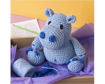 Amigurumi nijlpaard haken - haakpakket Creative Company | hobbygigant.nl