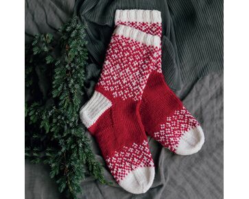 Ulrika Kerst sokken breien - Novita breipakket | hobbygigant.nl