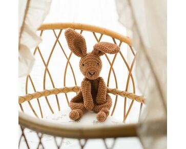 Konijn Flopsie knuffeldoek haken - Silvia's haakpakket | hobbygigant.nl