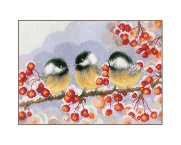 3 Meesjes tussen bessen - Vervaco borduurpakket | hobbygigant.nl