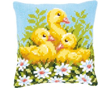 Eendjes met margrieten borduurkussen - Vervaco borduurpakket