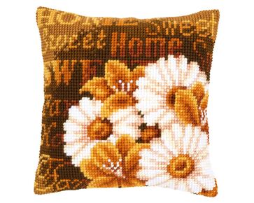 Margrieten borduurkussen - Kussenpakket Vervaco | HobbyGigant