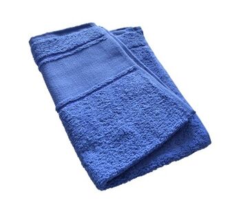Handdoek koren blauw met borduurrand | HobbyGigant