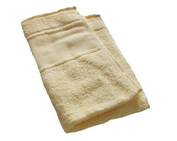 Badlaken geel met borduurrand | HobbyGigant