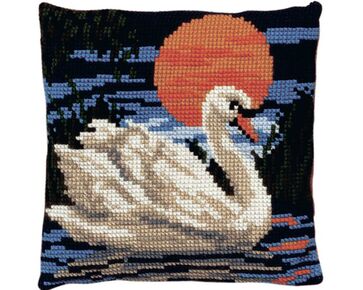 Zwaan borduurkussen - PAKO borduurpakket | HobbyGigant