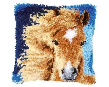 Bruin paard knoopkussen - Vervaco knooppakket | HobbyGigant