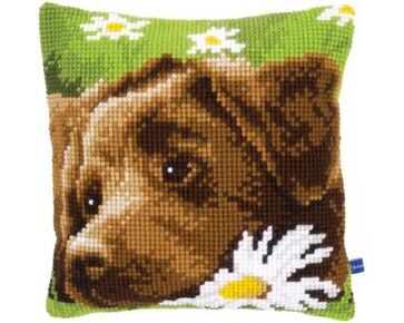 Bruine Labrador borduurkussen - Vervaco borduurpakket | HobbyGigant