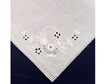 Zakdoekje - rechte rand en bloempatroon | zakdoekjes haken |  hobbygigant.nl