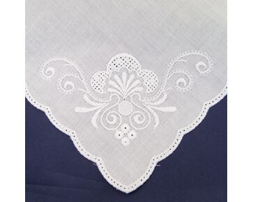 Zakdoekje schulprand met bloempatroon | zakdoekjes haken | hobbygigant.nl