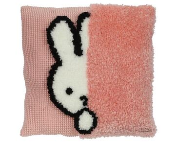 Nijntje Kiekeboe roze - Borduur- en knoopkussen pakket Pako | Hobbygigant.nl