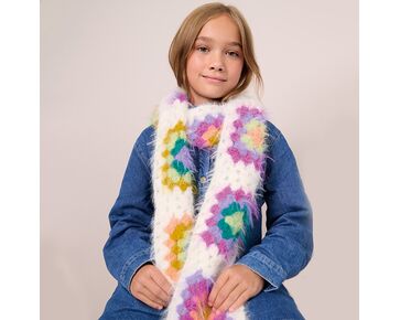 Kindersjaal met granny's haken - Lana Grossa Basta haakpakket | hobbygigant.nl