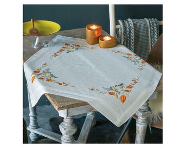 Tafelkleed meesjes met lampionplant - Vervaco borduurpakket | hobbygigant.nl