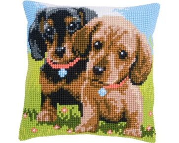 Twee teckels borduurkussen - Vervaco borduurpakket | hobbygigant.nl