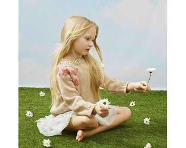 Meisjes trui Hilpa breien - Novita breipakket | hobbygigant.nl