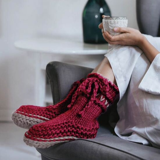 Hygge sloffen breien - Novita breipakket | hobbygigant.nl