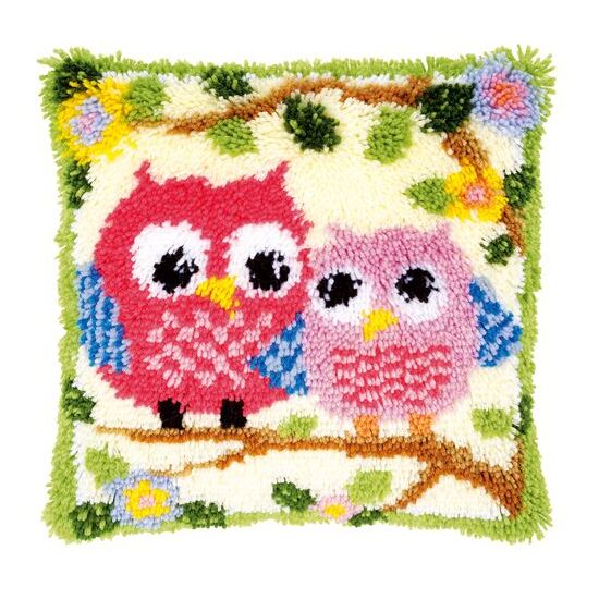 Uilen op tak - Knoopkussen Vervaco