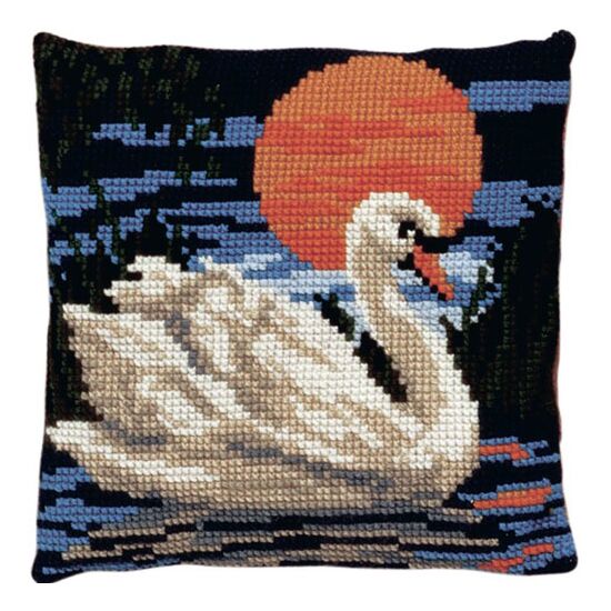 Zwaan borduurkussen - PAKO borduurpakket | HobbyGigant