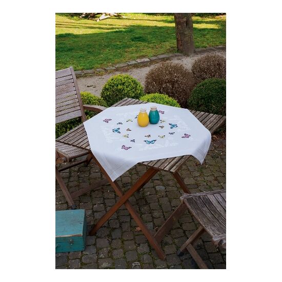 Tafelkleed Vlinderdans borduurpakket - Vervaco voorbedrukt-HobbyGigant