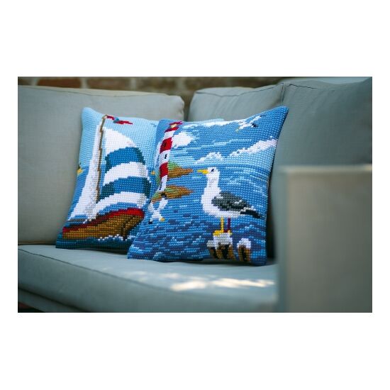 Vuurtoren en meeuwen borduurkussen - Vervaco borduurpakket | HobbyGigant