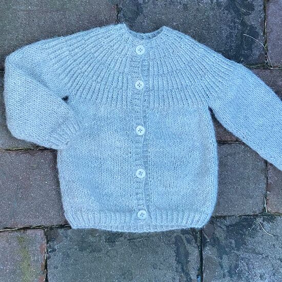 Babyvestje met ronde pas breien - breipakket | hobbygigant.nl