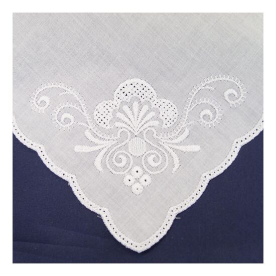 Zakdoekje schulprand met bloempatroon | zakdoekjes haken | hobbygigant.nl