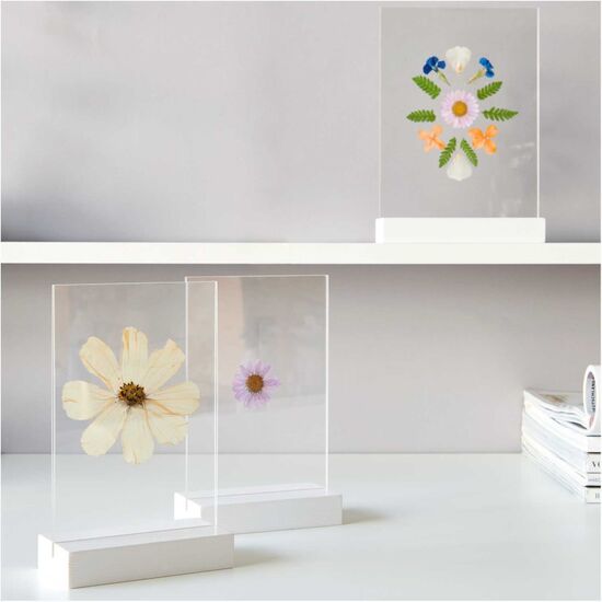 Houten standaard Wit met dubbele acrylplaat 13 x 18 cm Rico Design | HobbyGigant Houten standaard Wit met dubbele acrylplaat 13 x 18 cm Rico Design | HobbyGigant