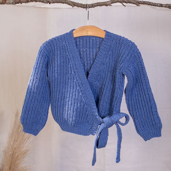 Meisjes wikkelvest breien - FairMade breipakket | hobbygigant.nl