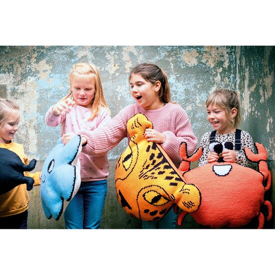 Wolkje vorm borduurkussen - Vervaco borduurpakket | HobbyGigantWolkje vorm borduurkussen - Vervaco borduurpakket | HobbyGigant