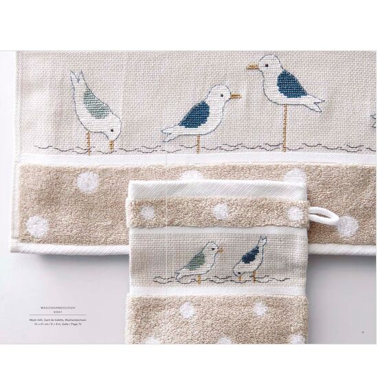 Badlaken beige met stippen met borduurrand | Rico Design | HobbyGigant