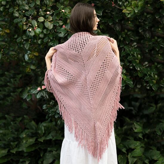 Hortensia sjaal haken - Novita Woolly Wood haakpakket | hobbygigant.nl