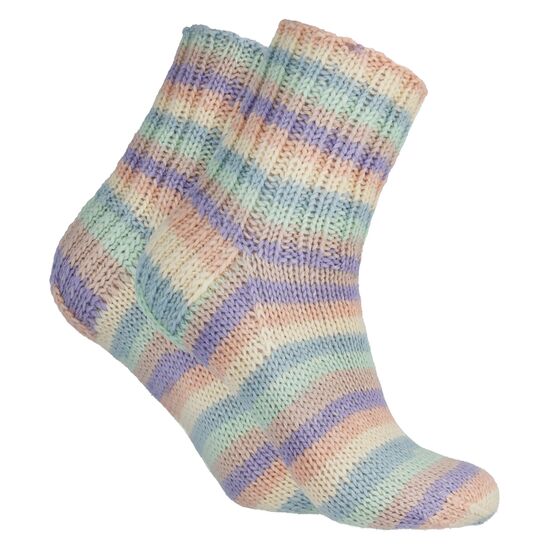 Novita 7 Veljestä Raita 974 | Scandinavische sokkenwol | hobbygigant.nl