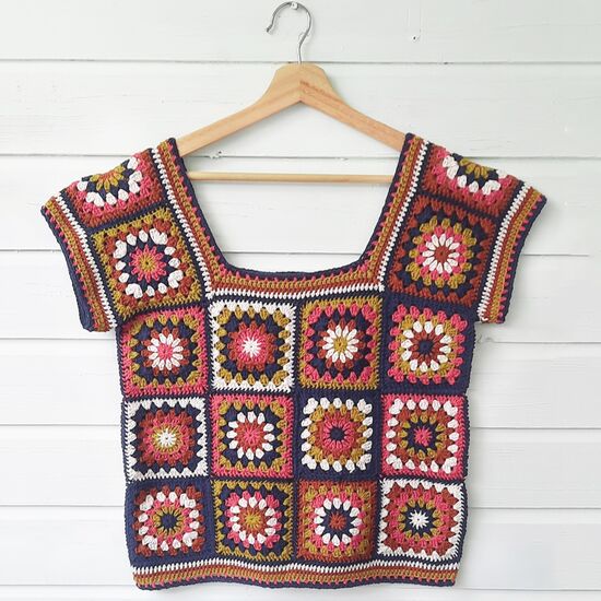 Zomertop met granny squares haken - Hobby Gigant haakpatroon